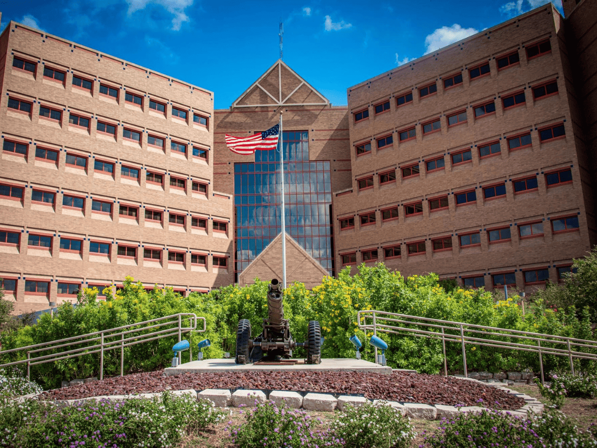 Brandt | Brook Army Medical Center Central Plant